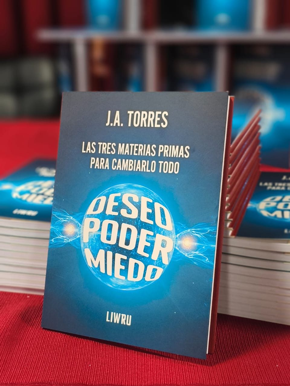 Libro Las Tres Materias Primas